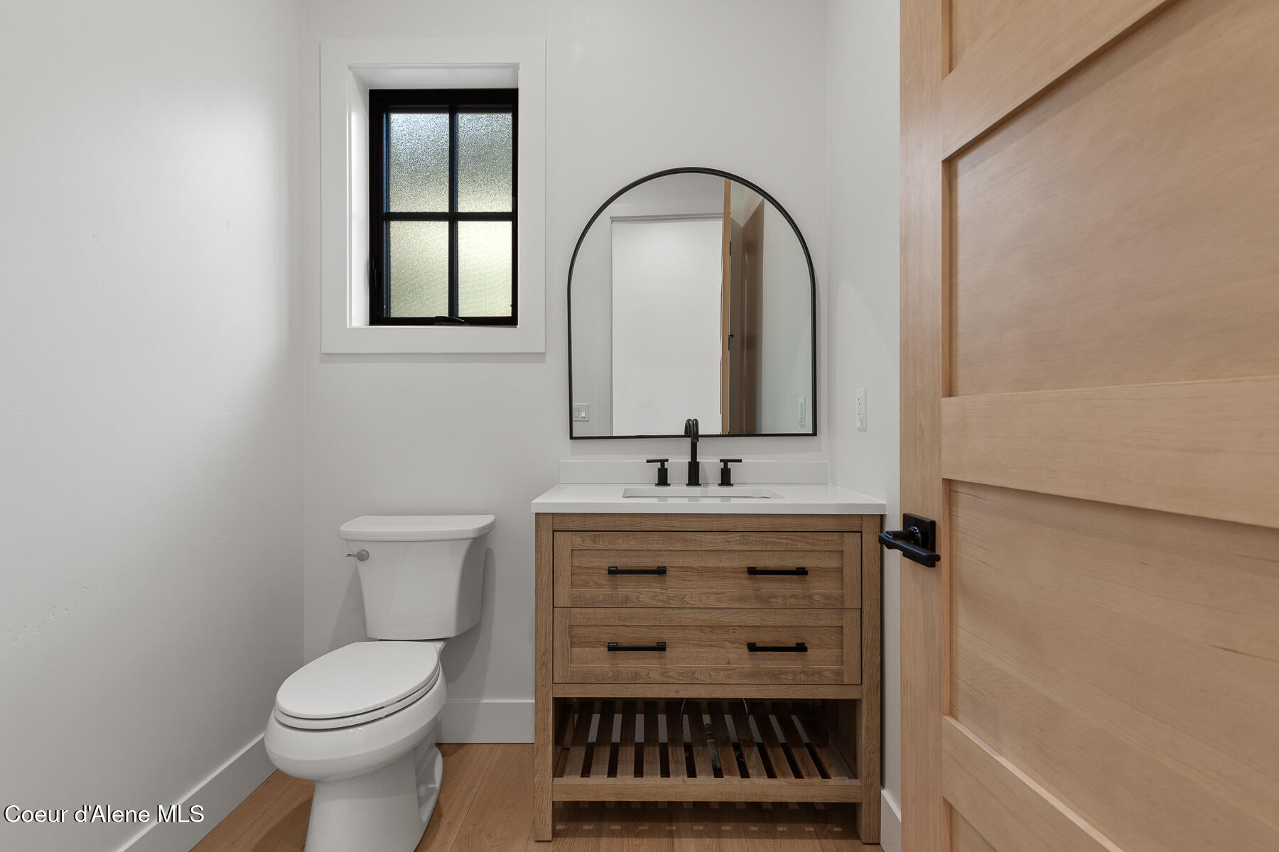 907 N B St, Coeur d'Alene