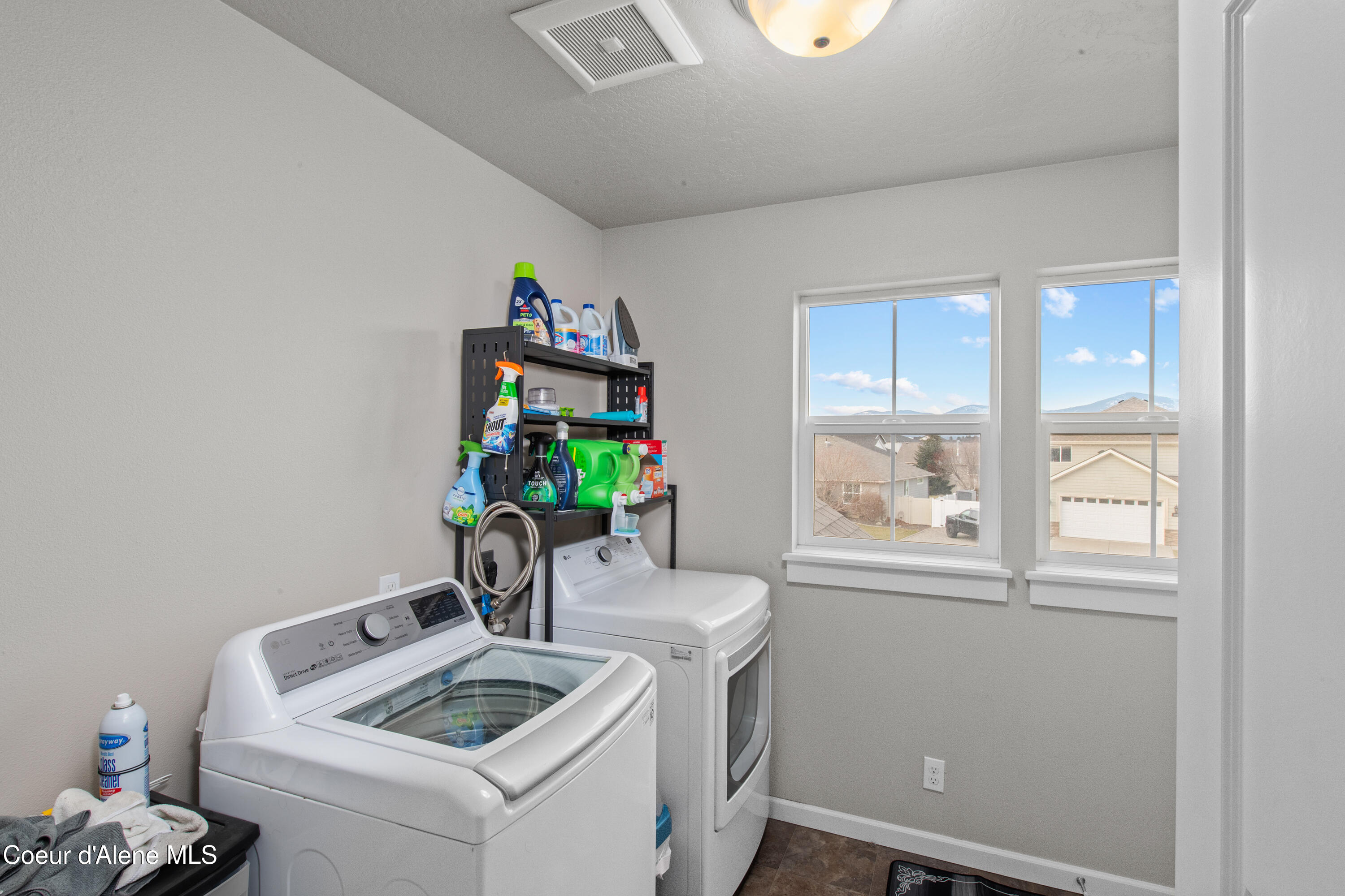 1401 E Warm Springs Ave