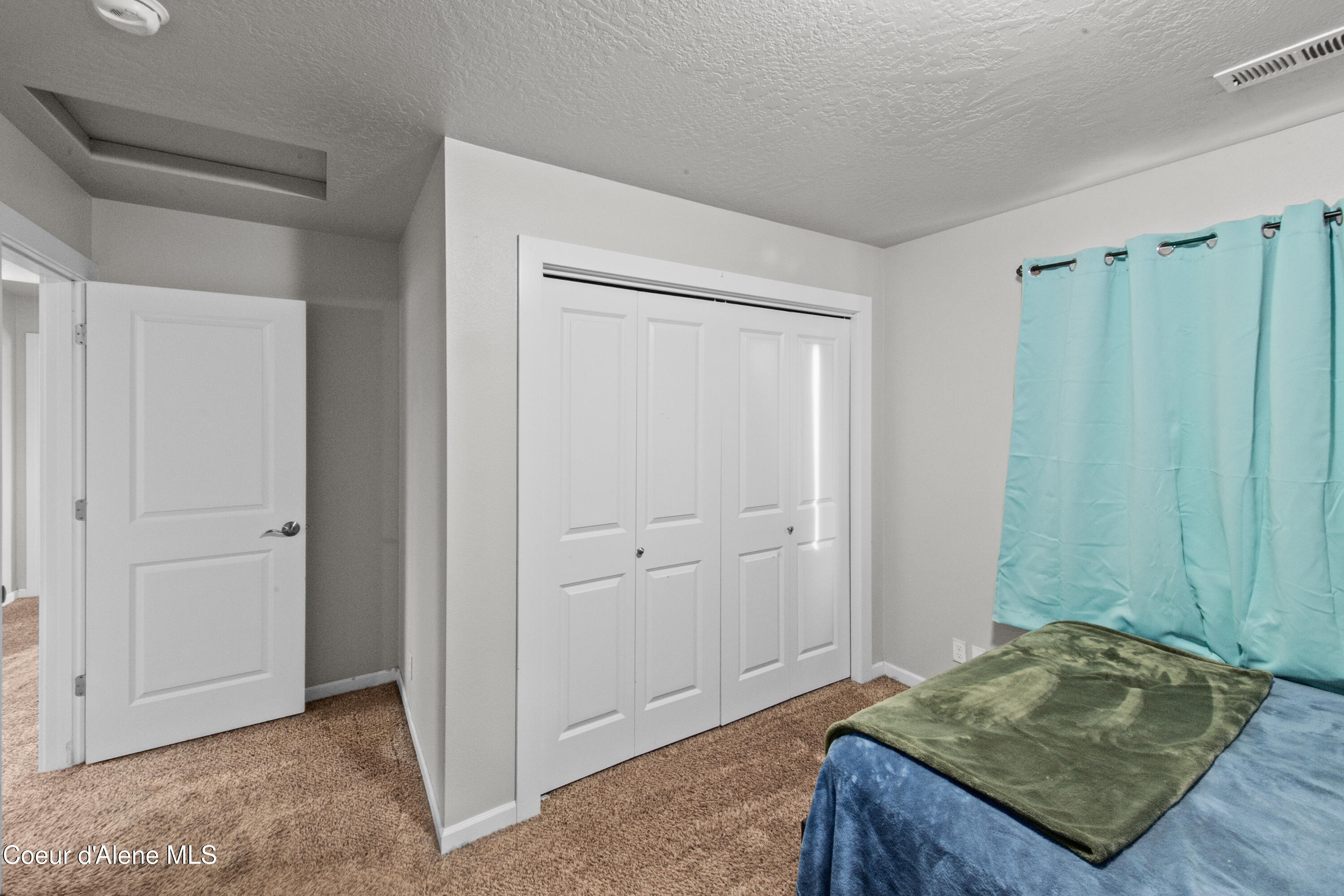 1401 E Warm Springs Ave