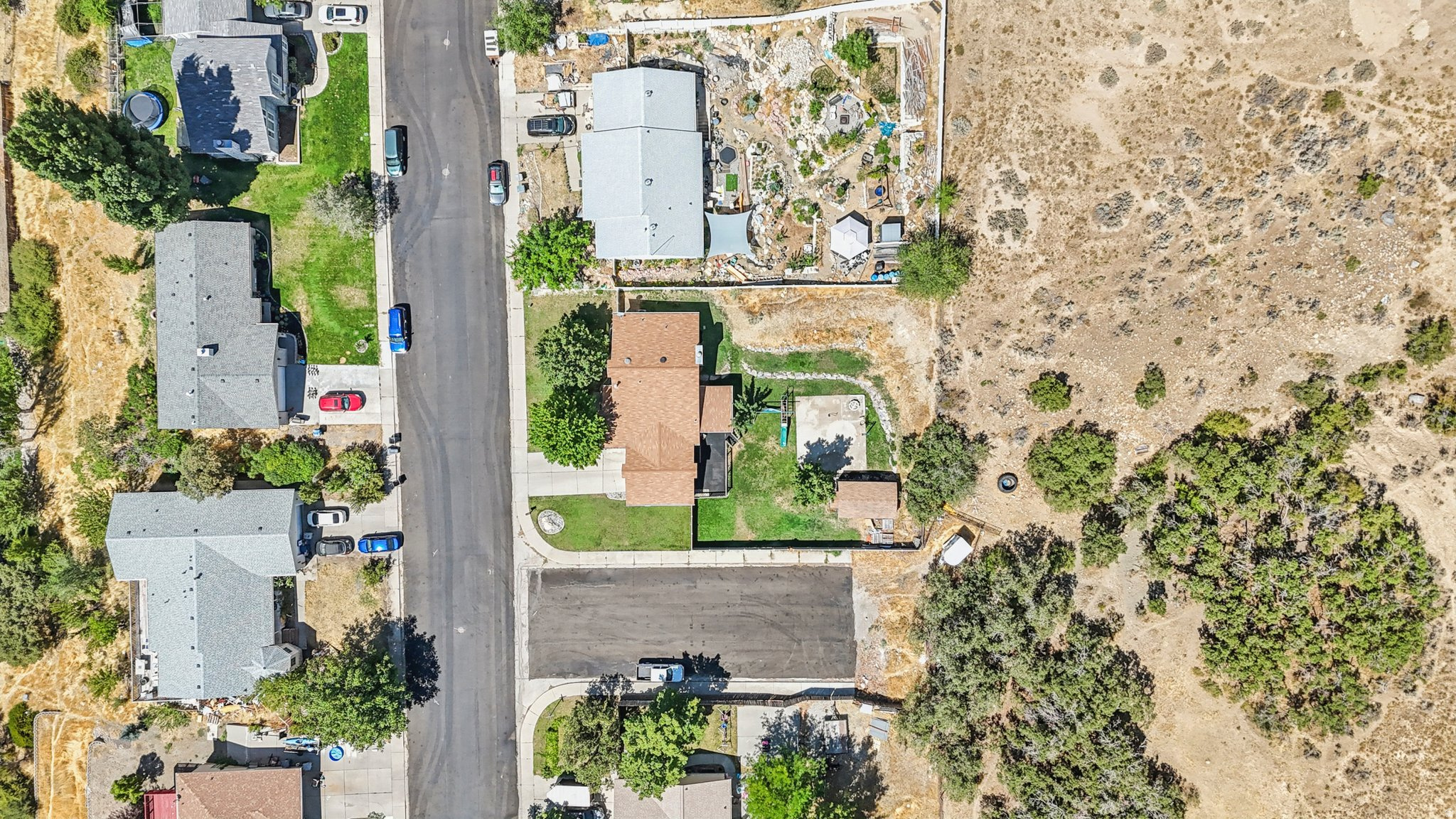 897 S CHEROKEE DR