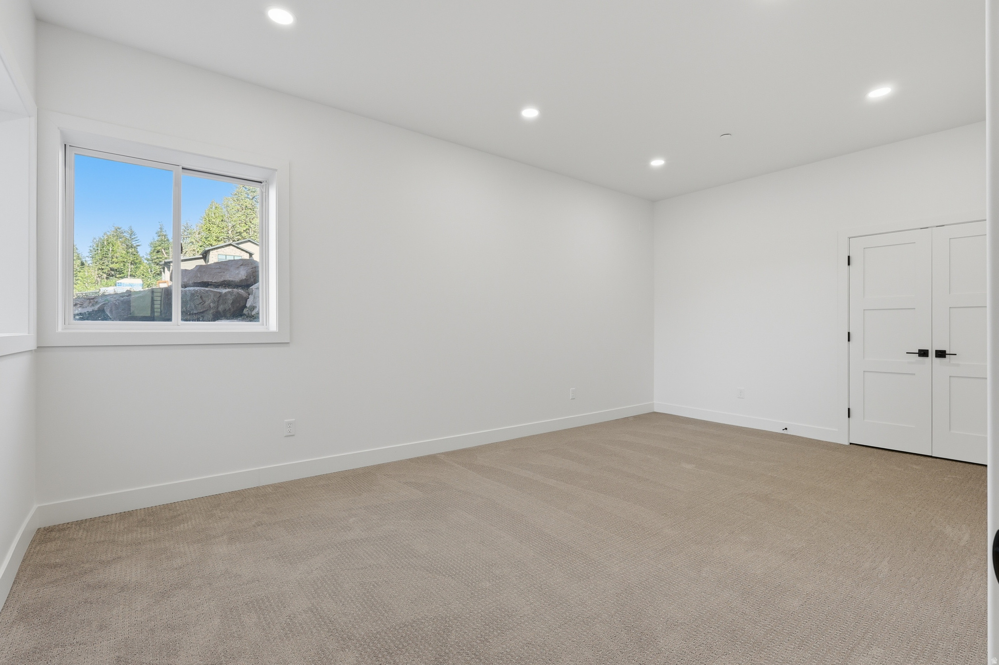 4060 W CREST CT #315