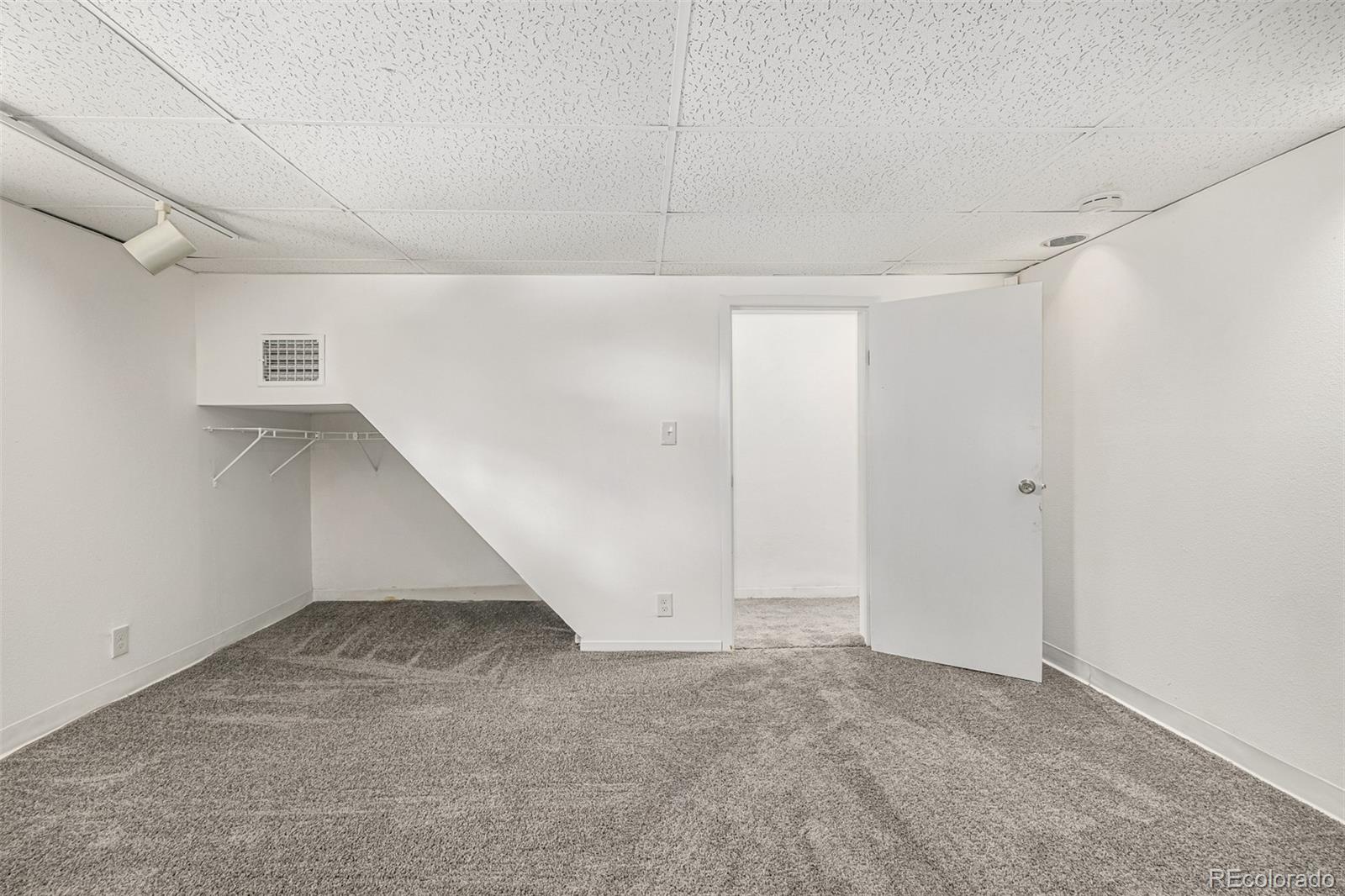 1409 S Clermont Street