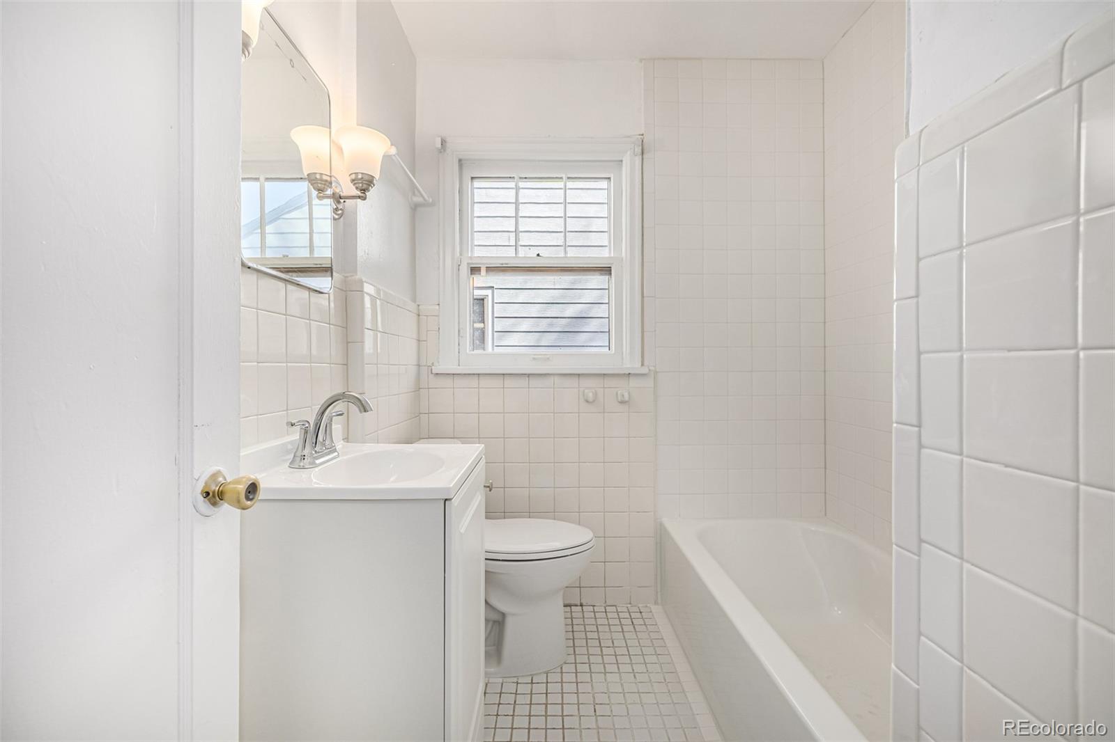 1409 S Clermont Street