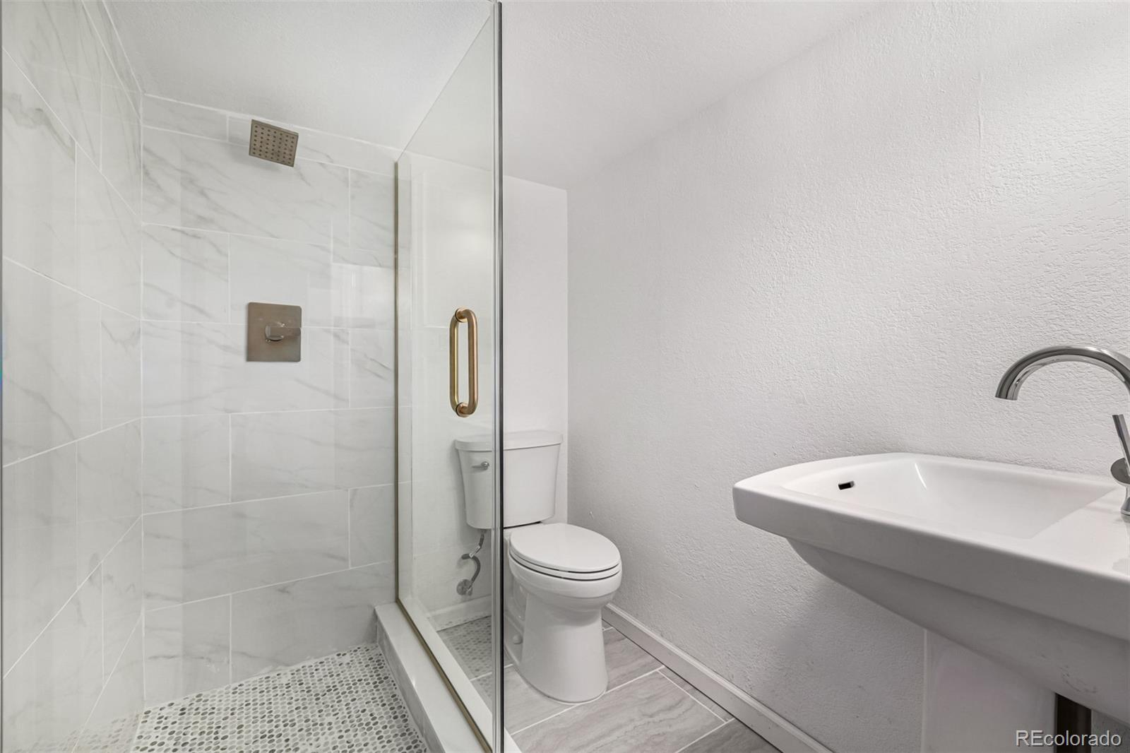 1409 S Clermont Street