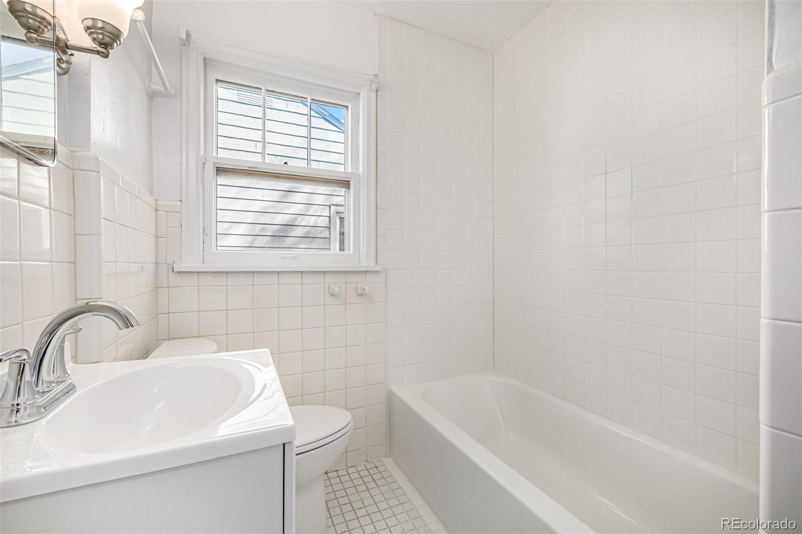 1409 S Clermont Street