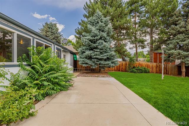 6994 Teller Court
