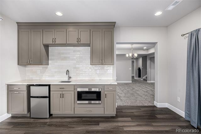 12595 W 8th Place
