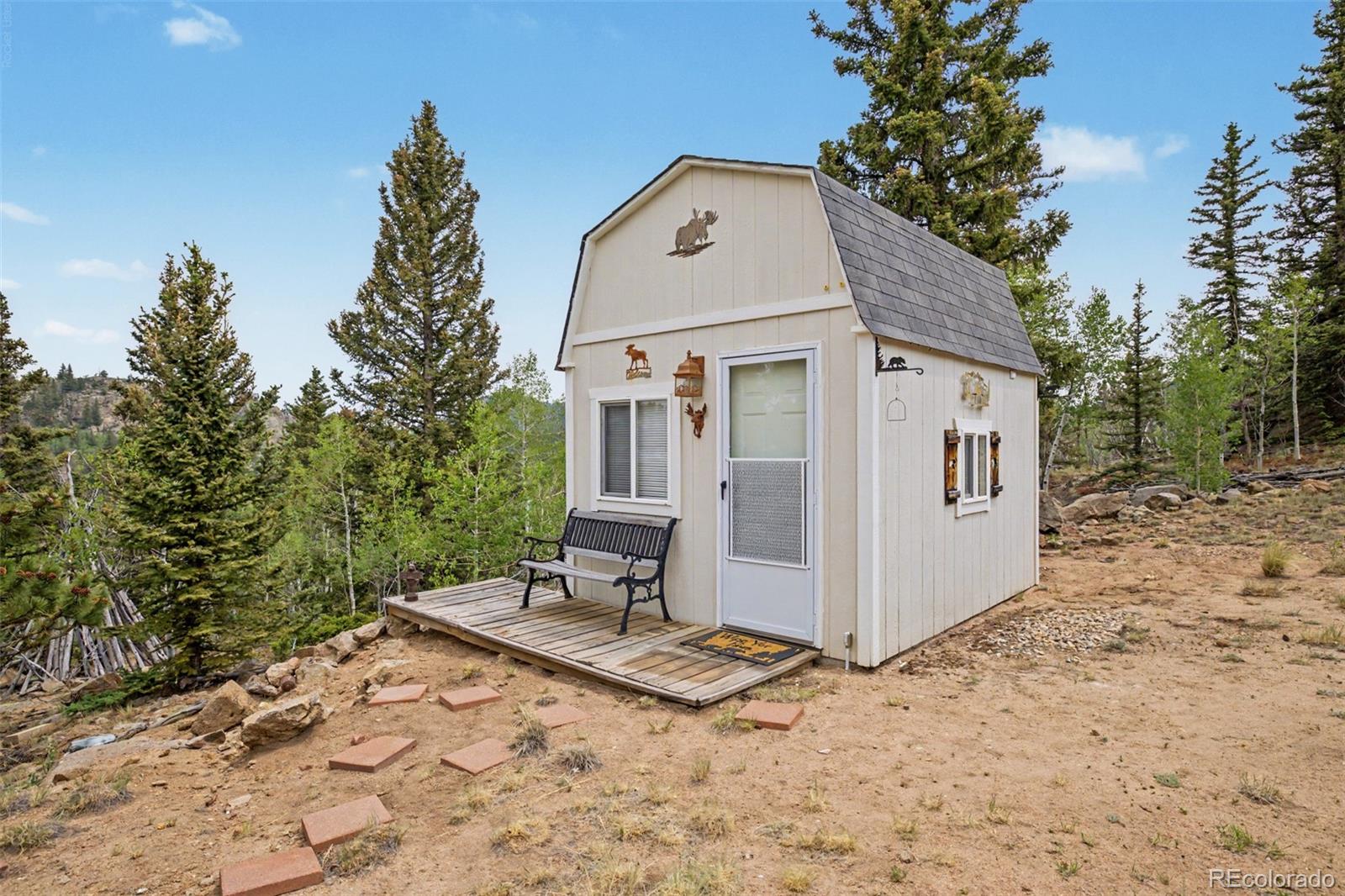 412 Bordenville Court