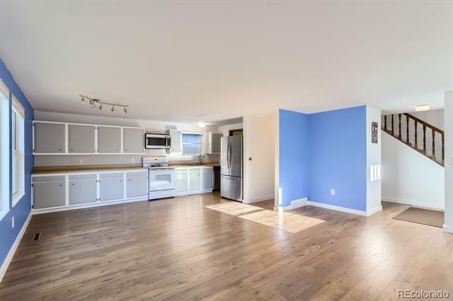 425 Crystal Place