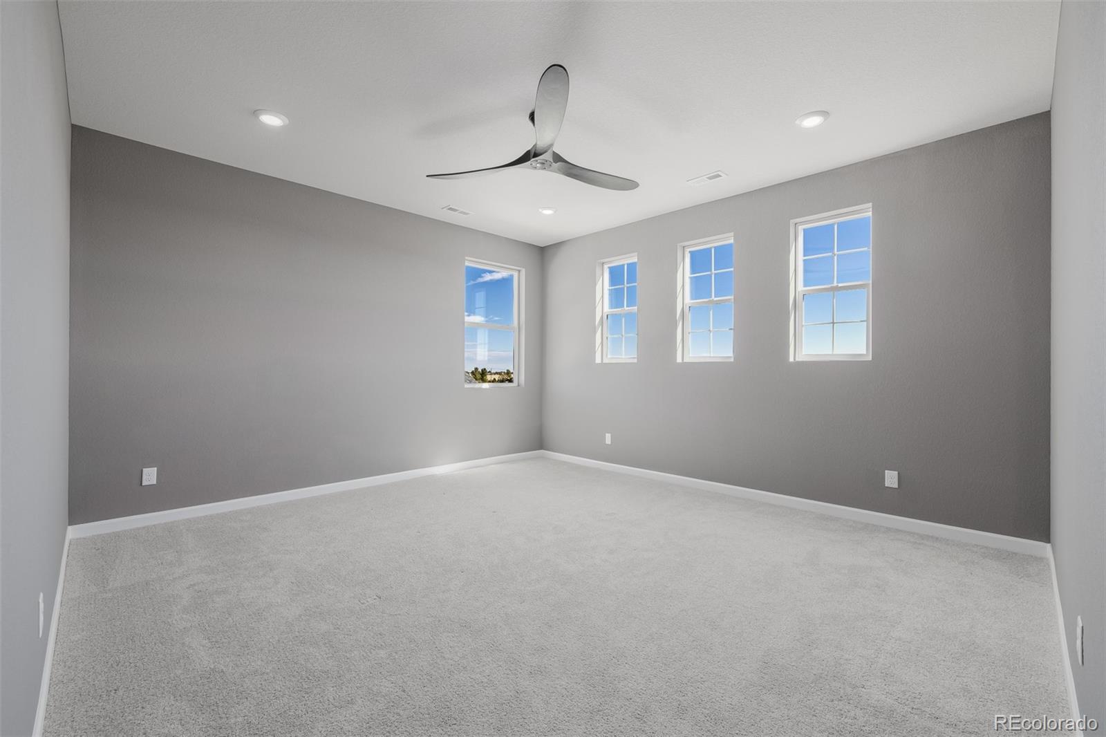 2923 Pershing Street