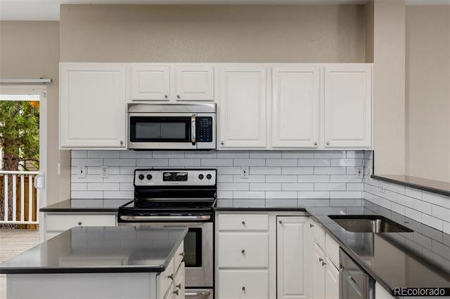 9417 Burgundy Circle
