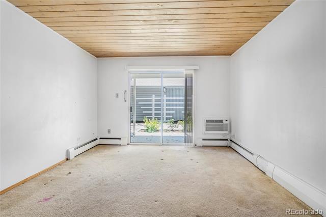 655 S Clinton Street Unit: 10A