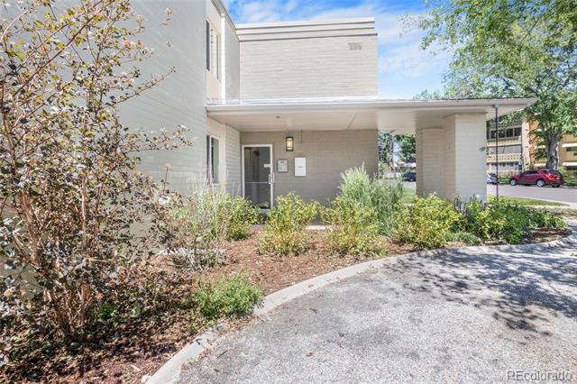655 S Clinton Street Unit: 10A