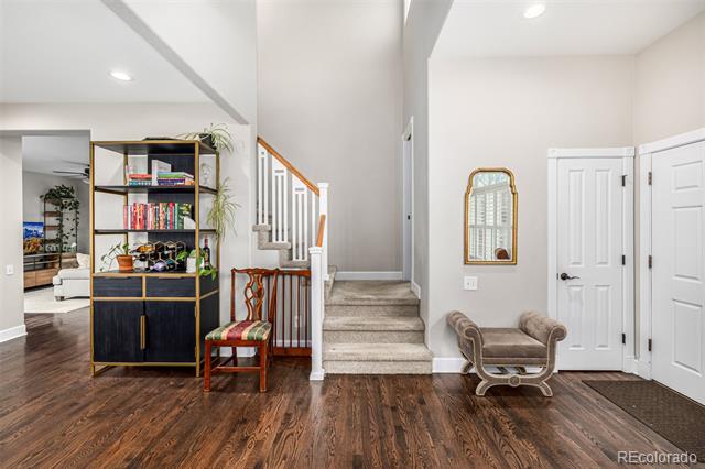 1003 Roslyn Court