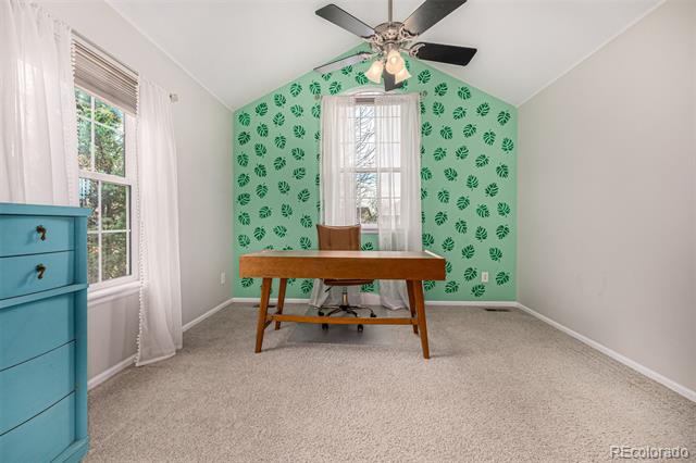 1003 Roslyn Court