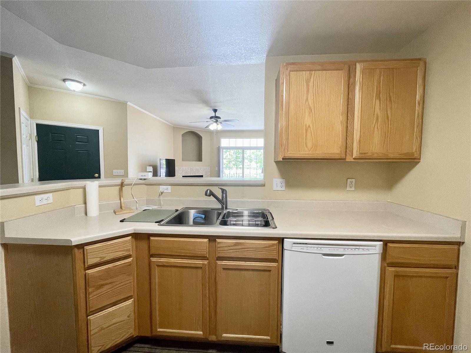 7440 S Blackhawk Street Unit: 205