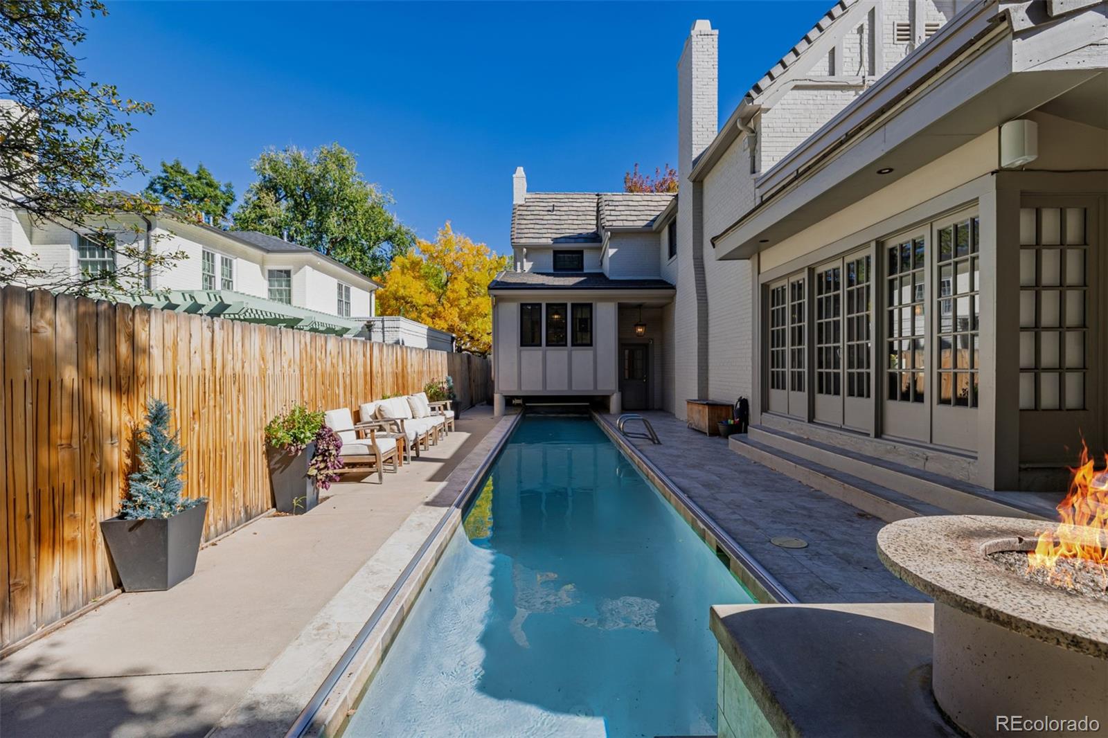 353 Bellaire Street