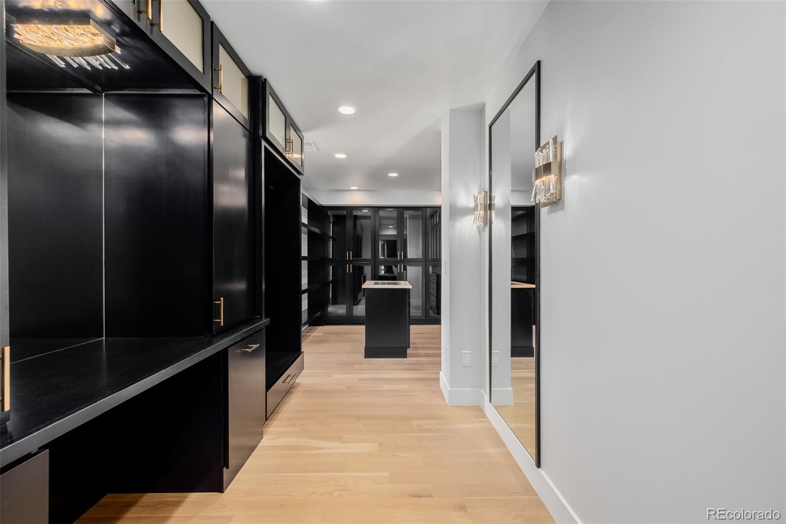 528 S Franklin Street