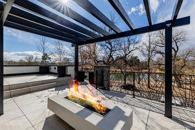 528 S Franklin Street