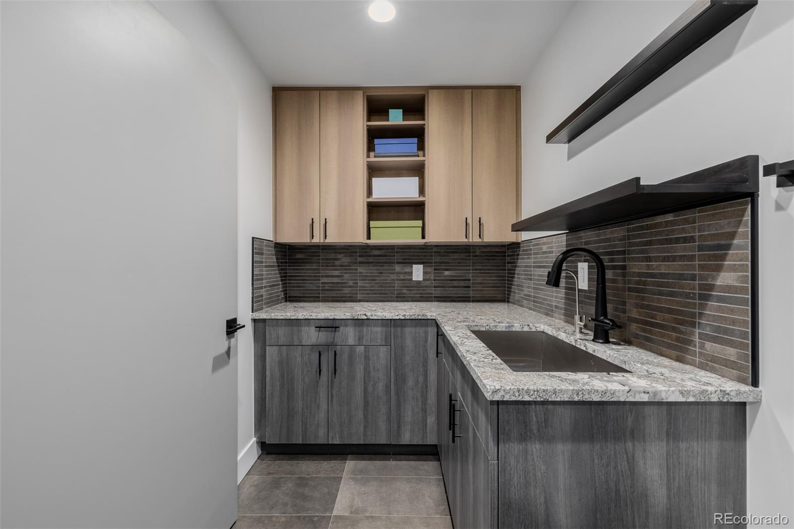 528 S Franklin Street