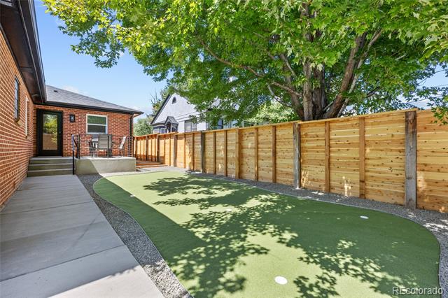 550 S Franklin Street Unit: 552
