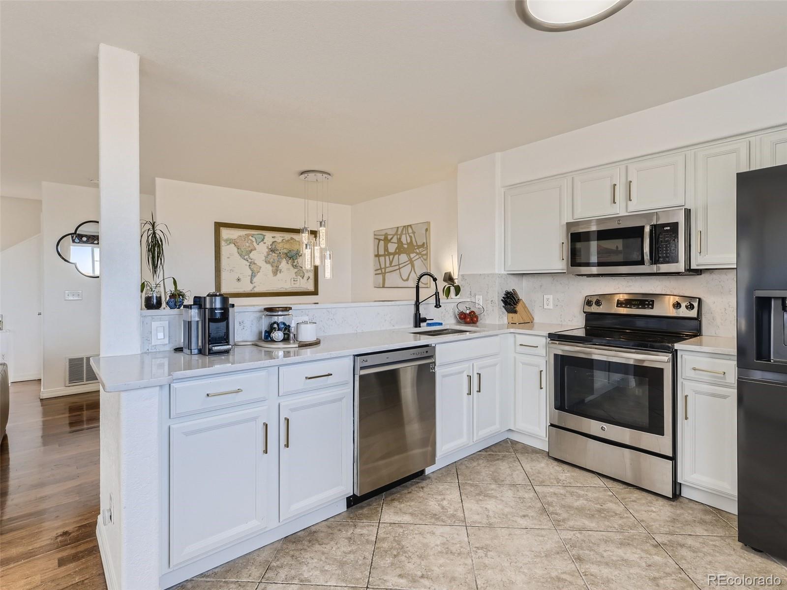 2445 Cutters Circle Unit: 103