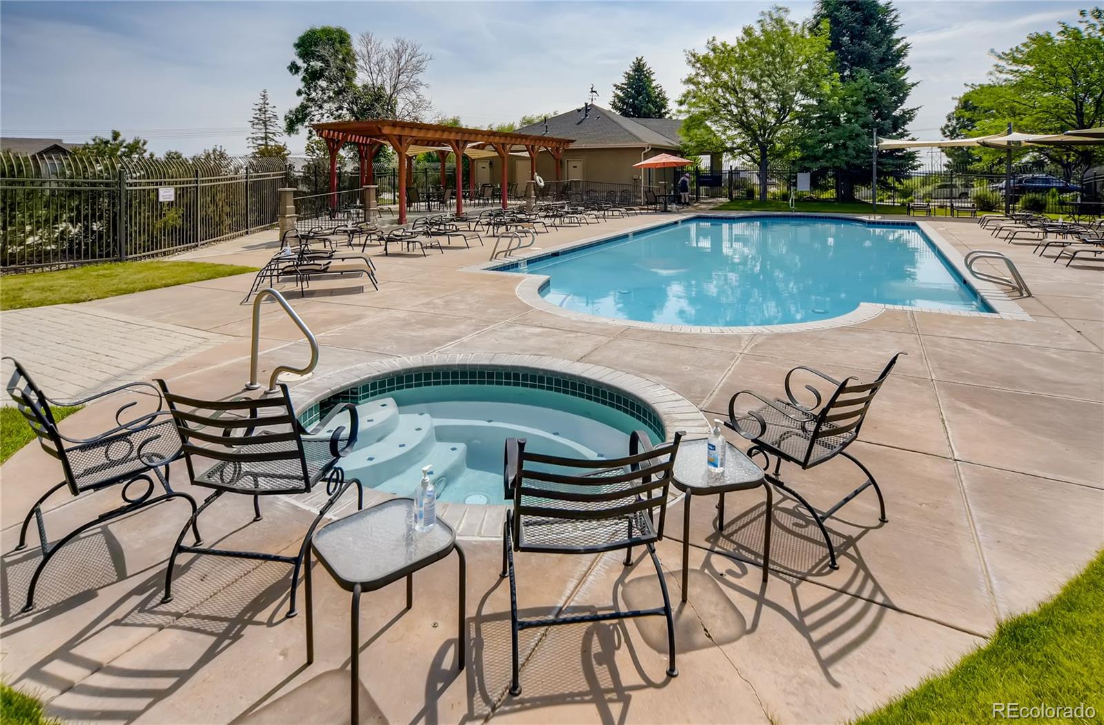 2445 Cutters Circle Unit: 103