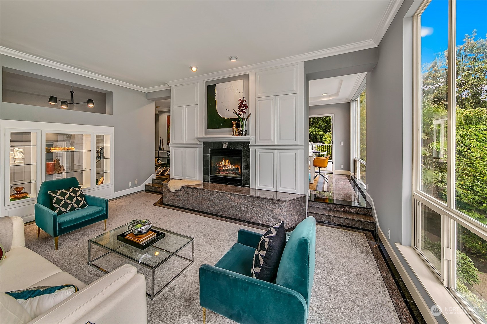 1520 E Interlaken Boulevard