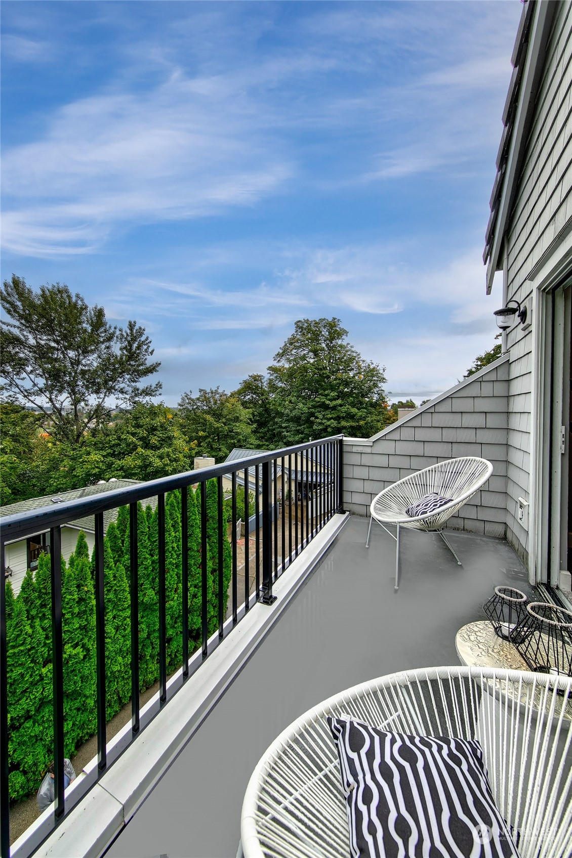 1520 E Interlaken Boulevard