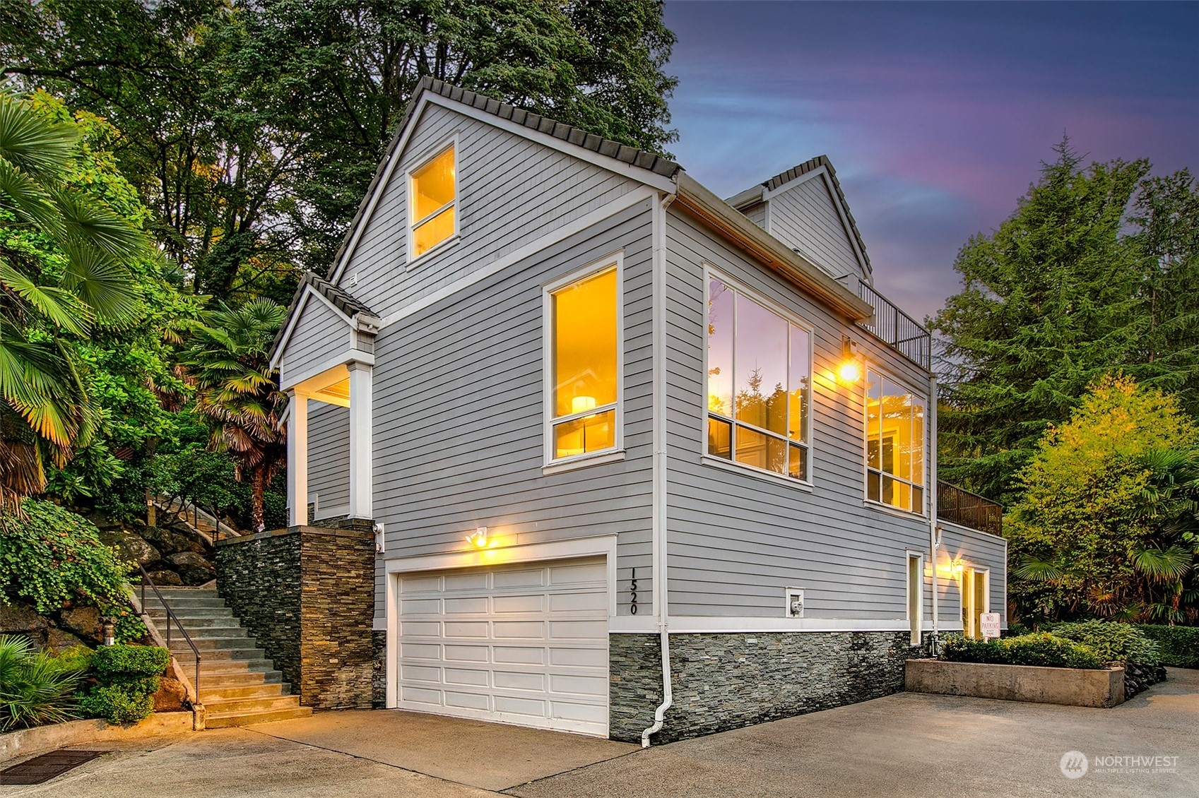 1520 E Interlaken Boulevard