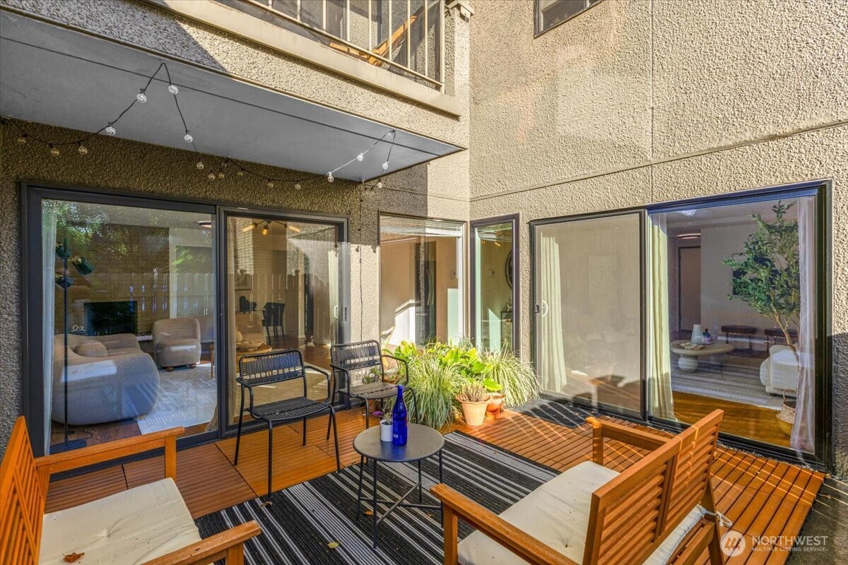 654 W Olympic Place Unit: 101