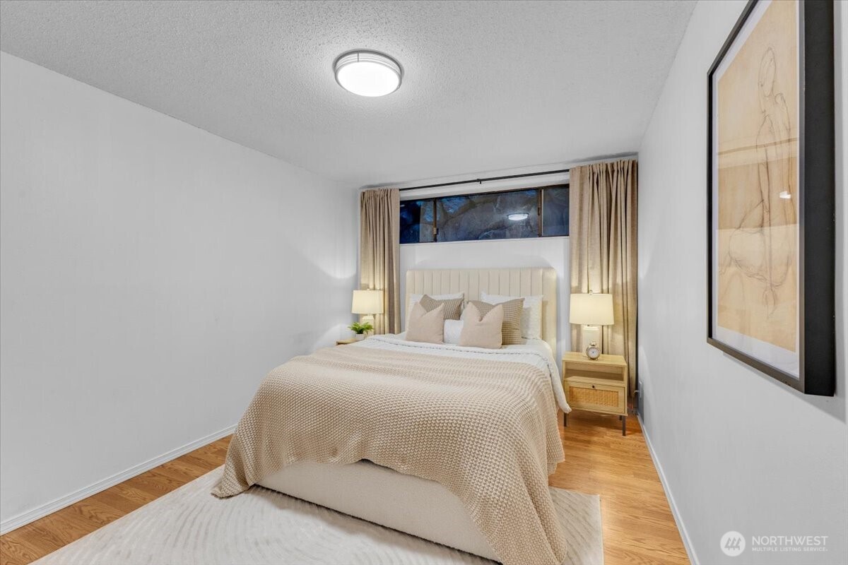 654 W Olympic Place Unit: 101