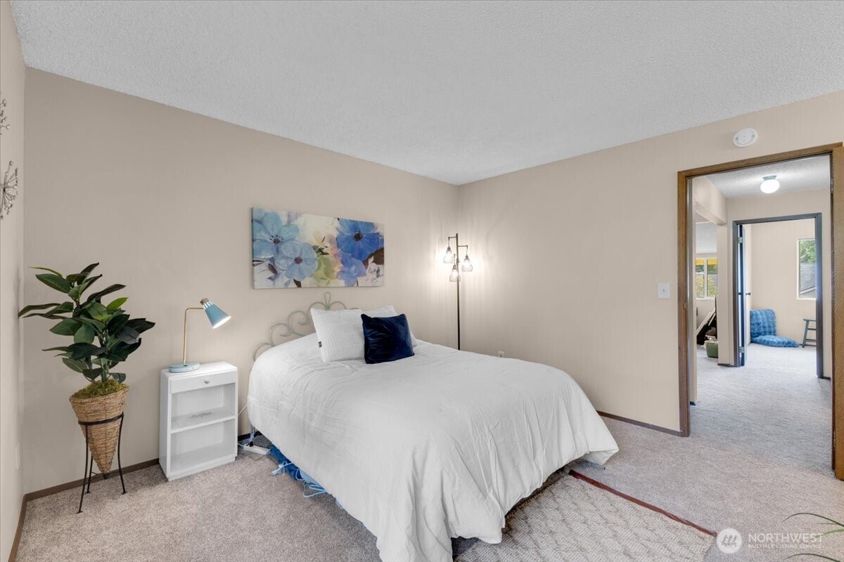 12024 101st Avenue NE Unit: E2