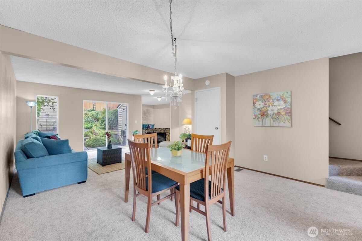 12024 101st Avenue NE Unit: E2