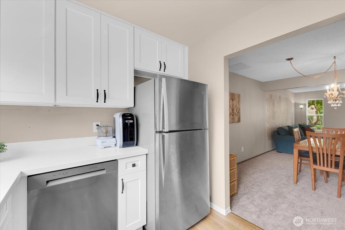 12024 101st Avenue NE Unit: E2