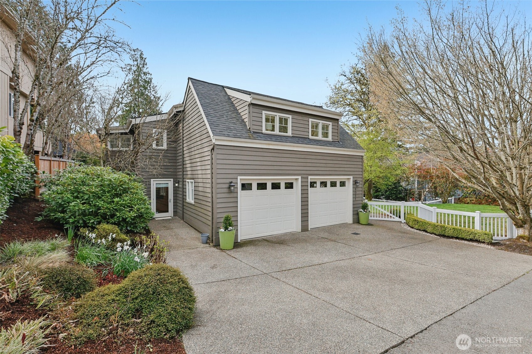 8021 SE 57th Street