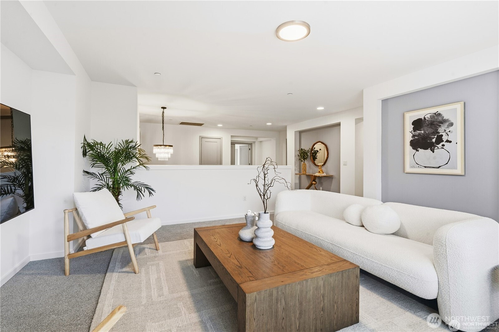 6563 SE 8th Place