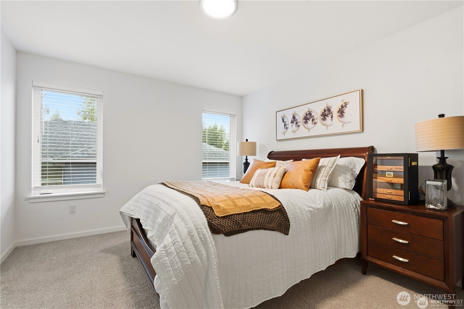 6563 SE 8th Place