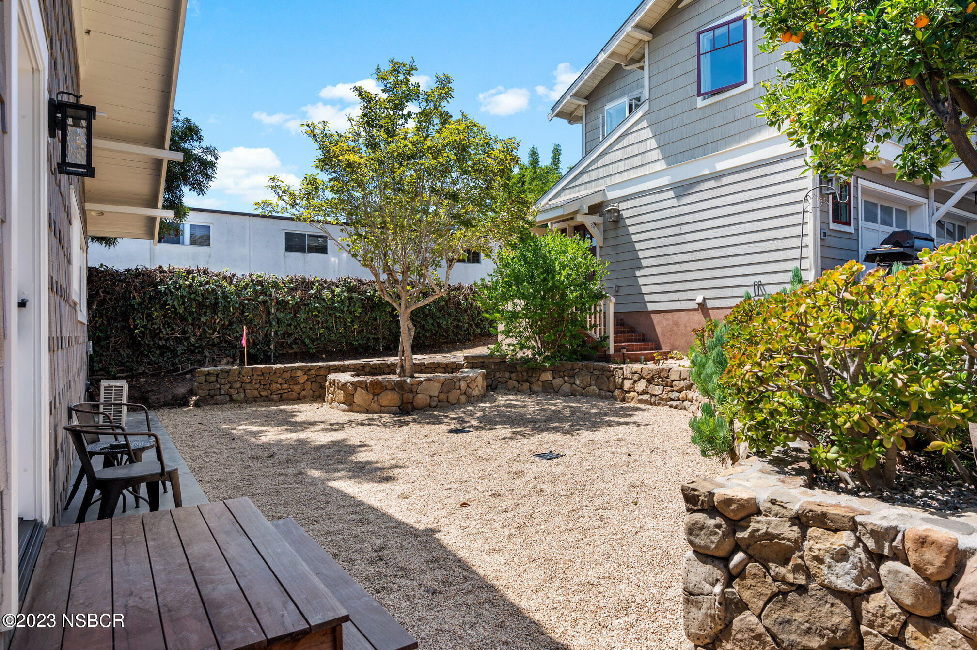 22 W. Islay Street B