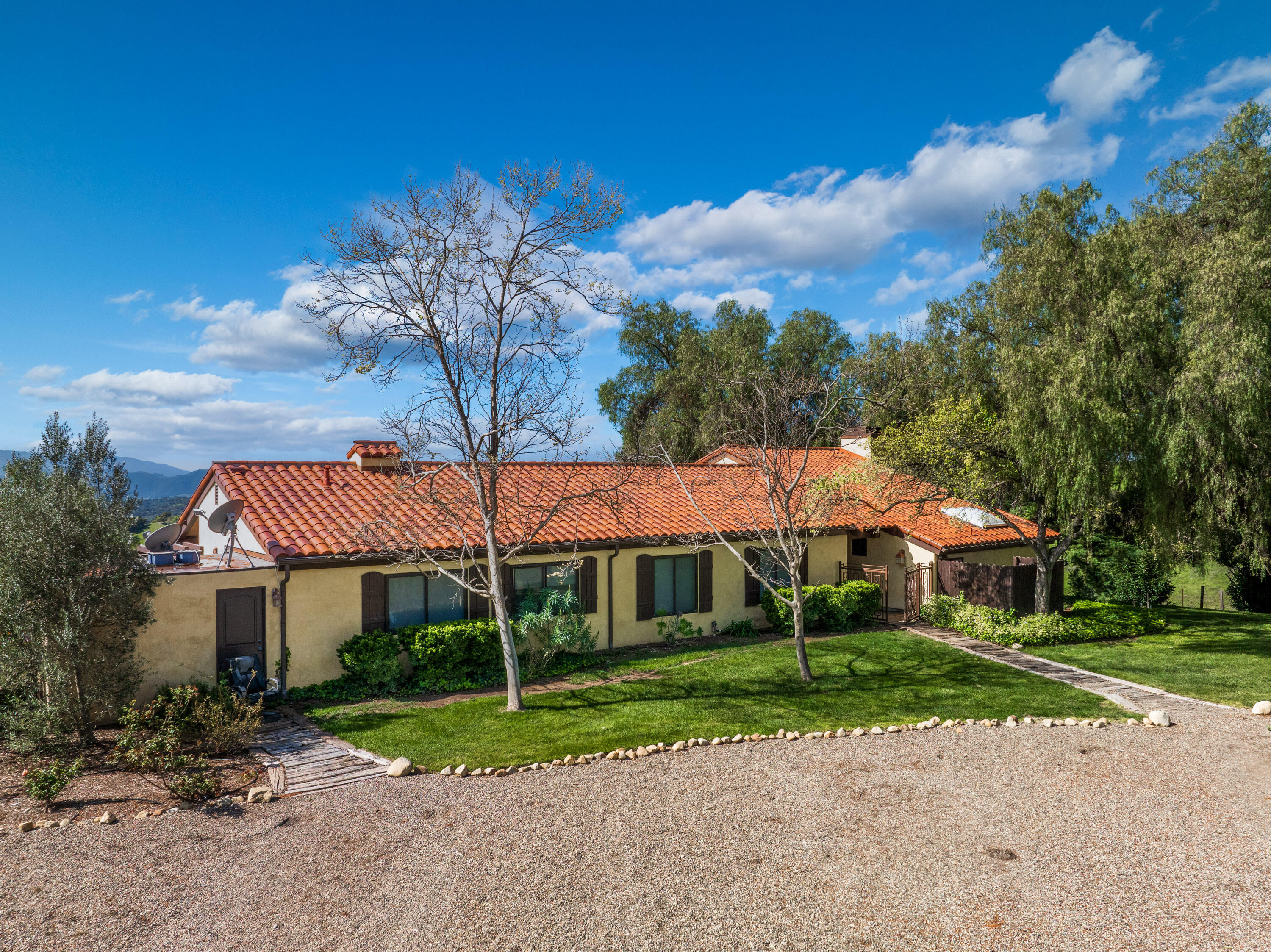 2851 Tapadero Road