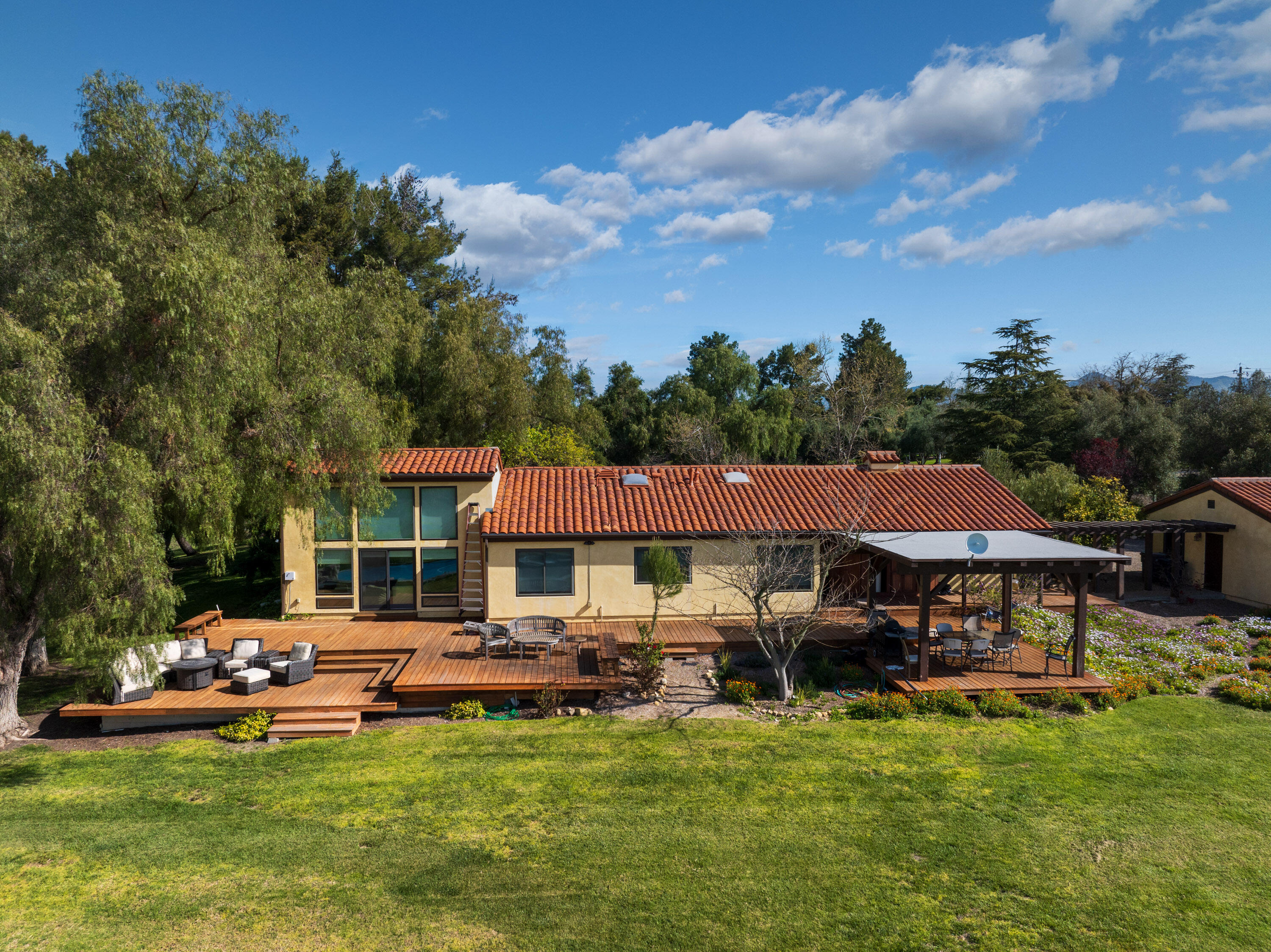 2851 Tapadero Road