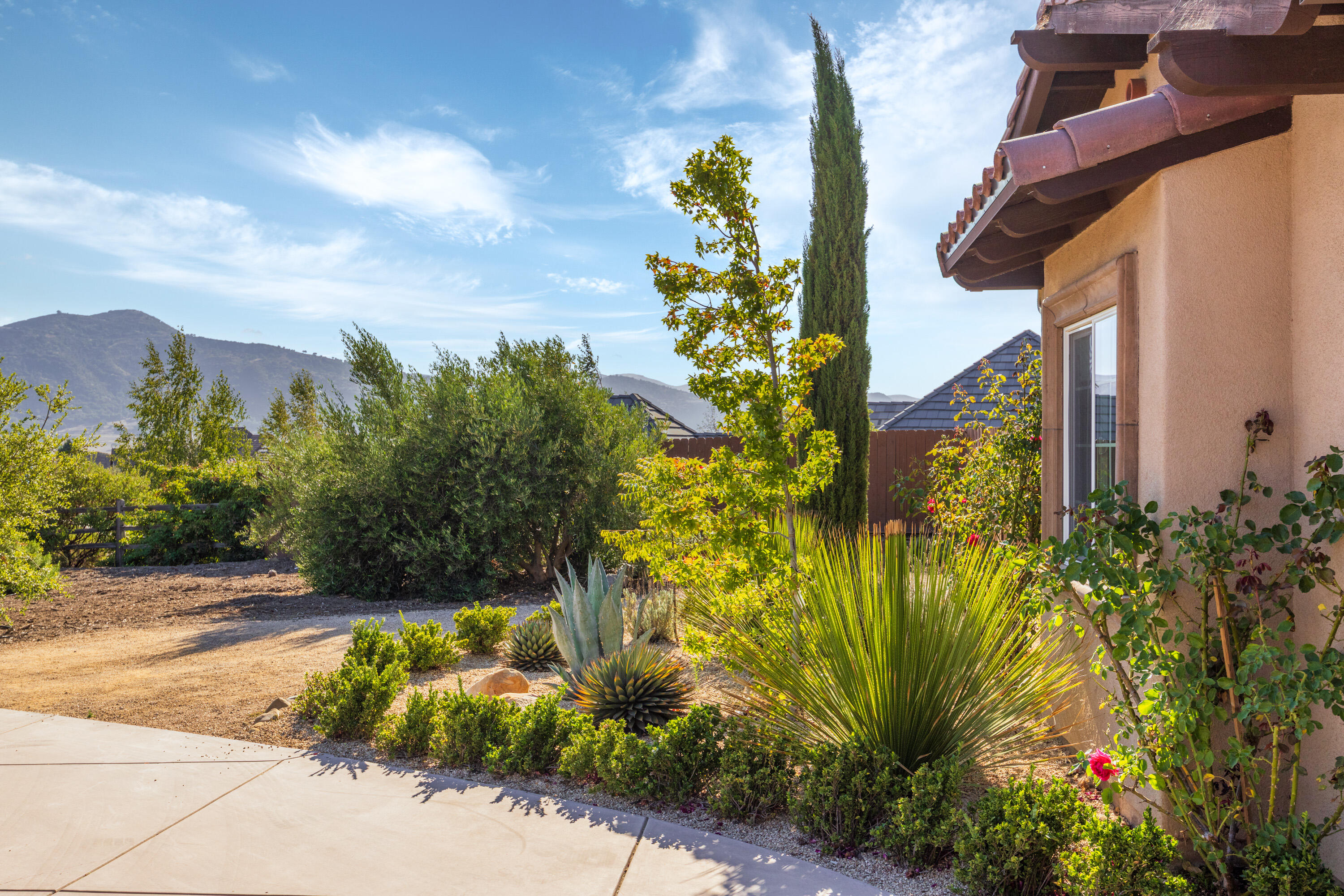 690 Valley Oak Road