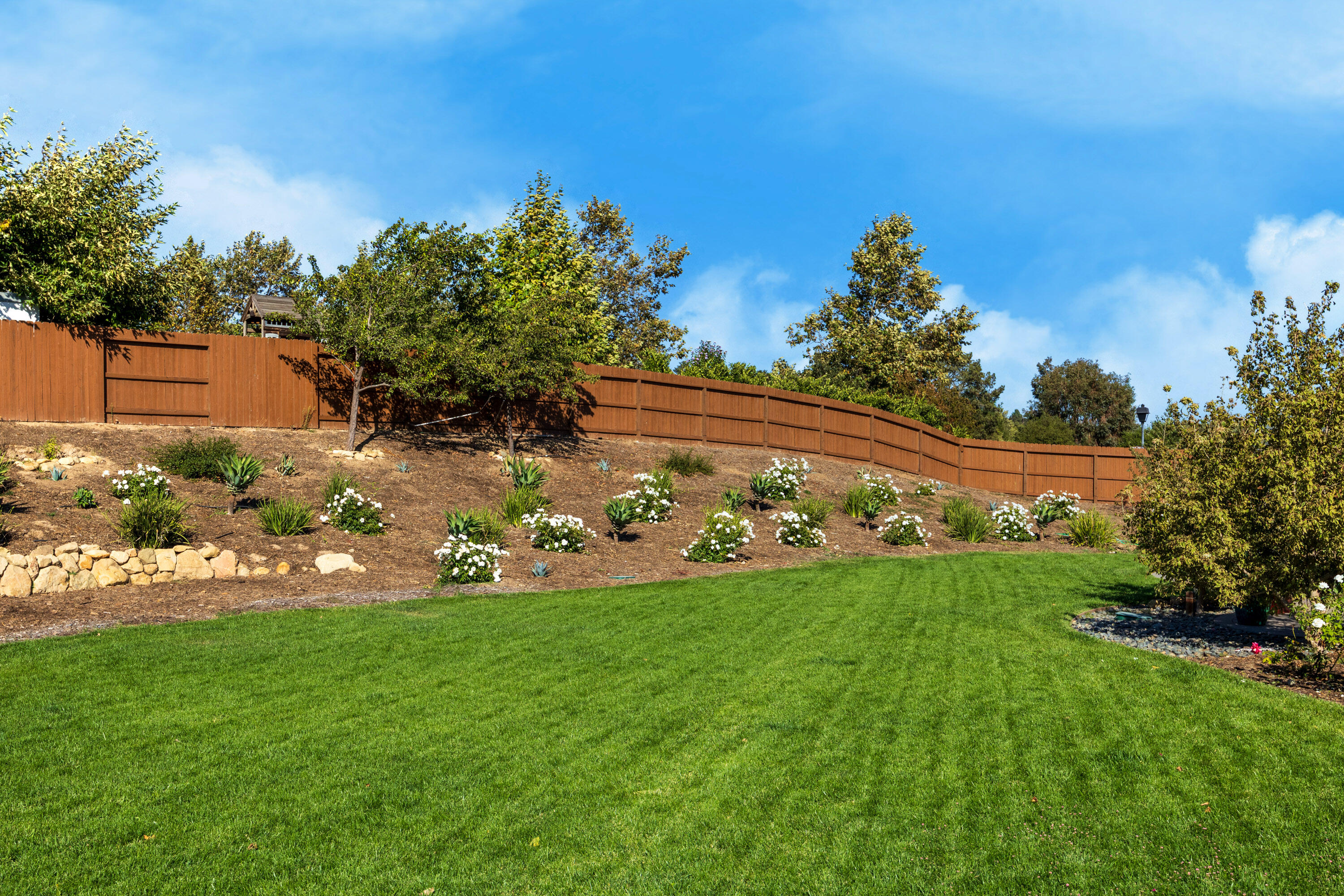 690 Valley Oak Road