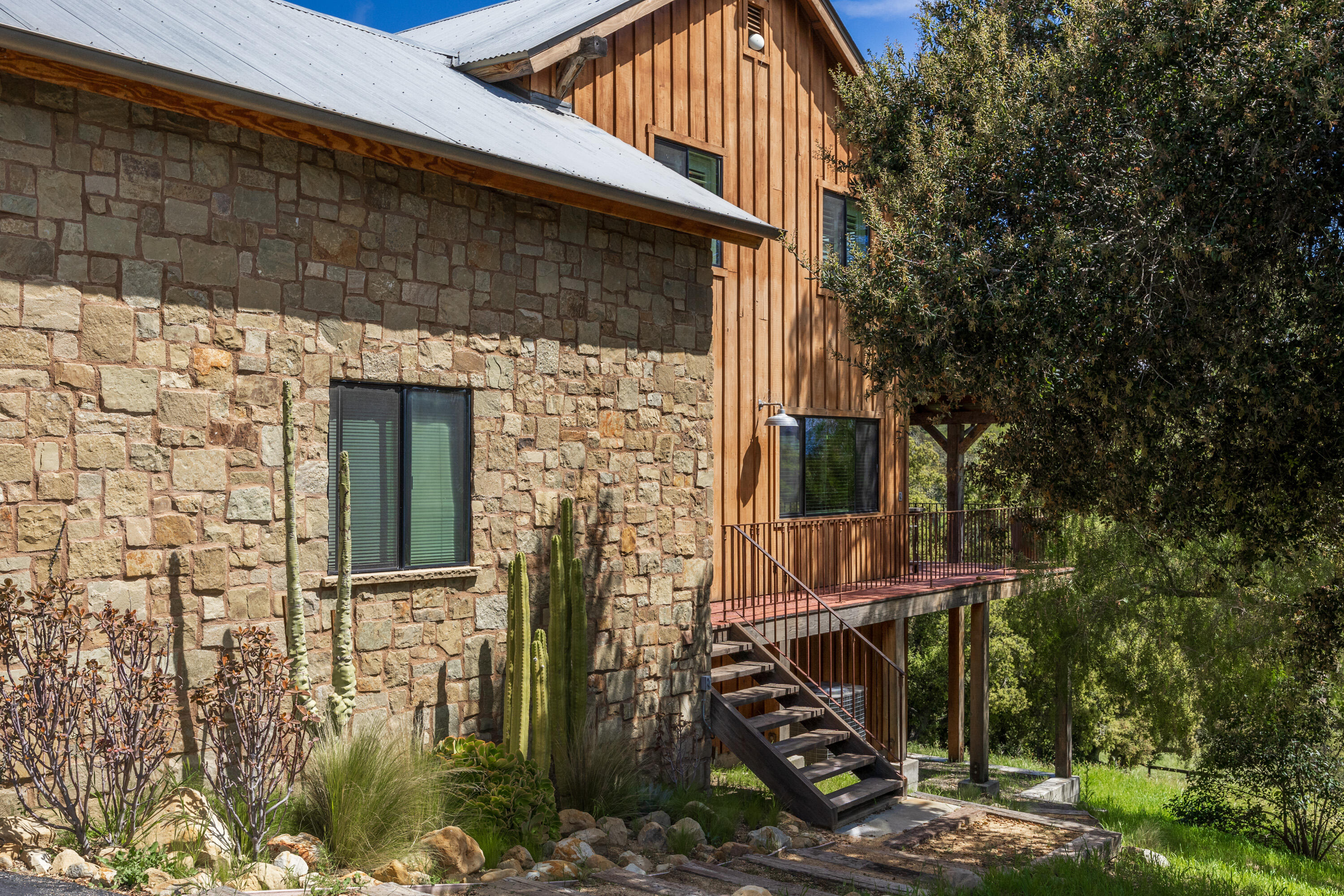 3275 Long Valley Road