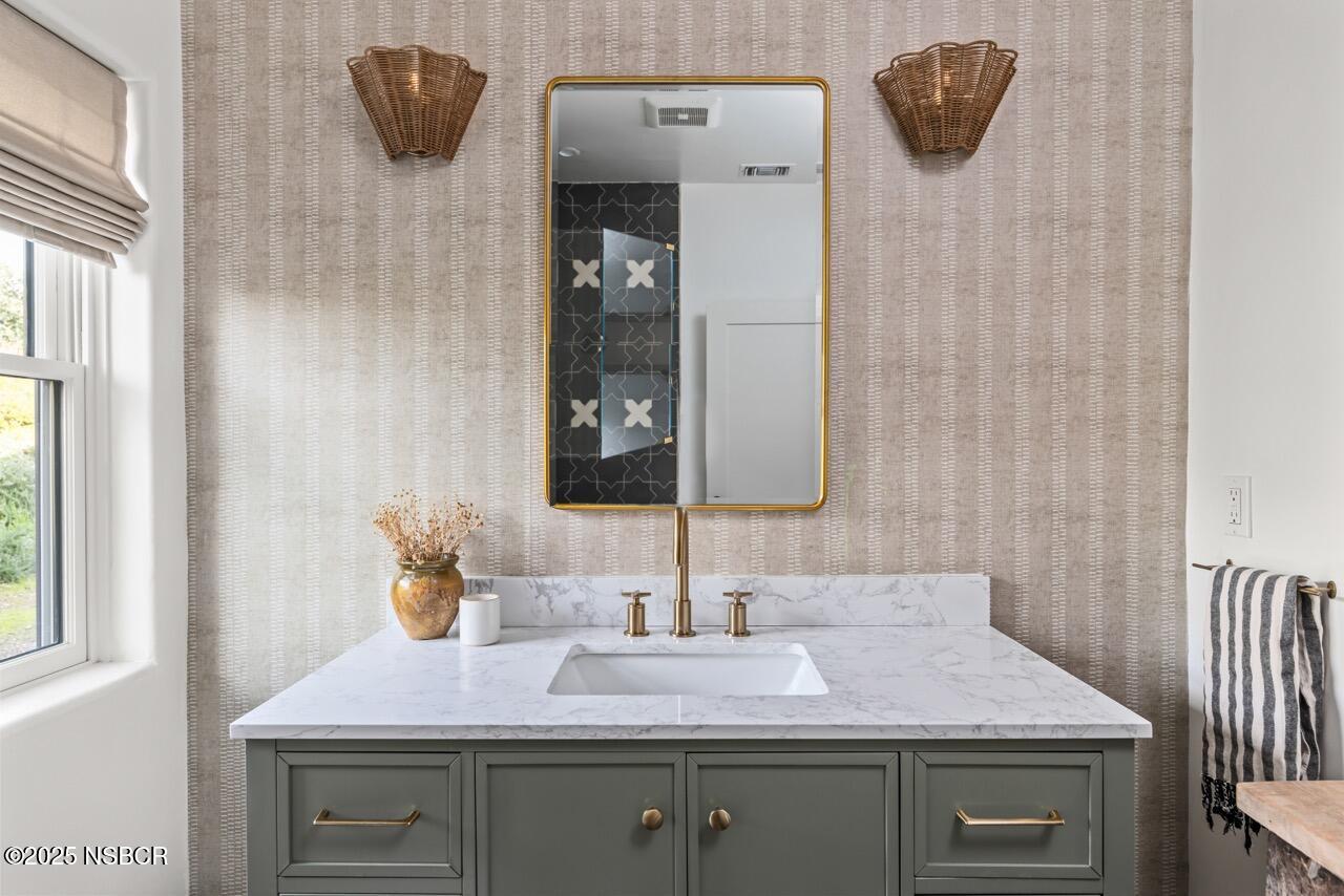 2830/2750 Calzada Avenue