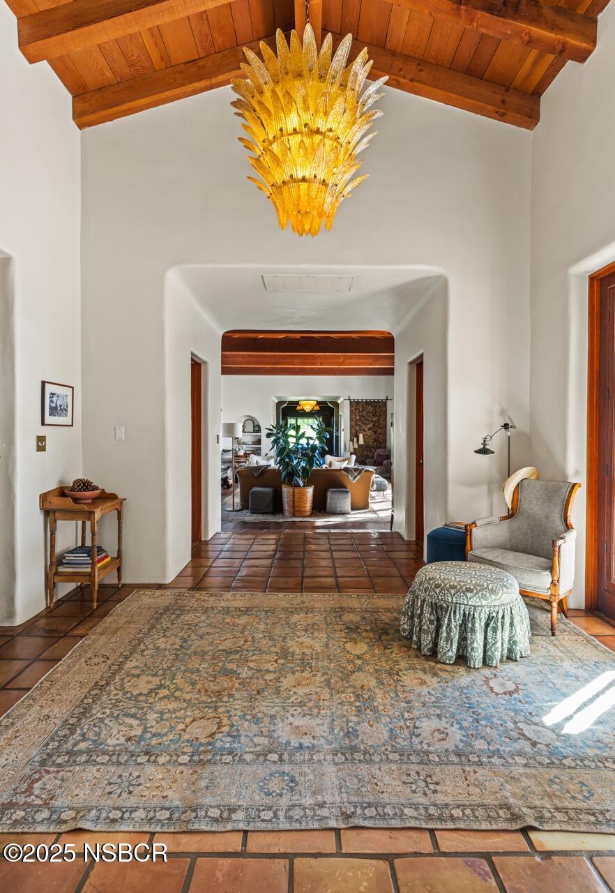 2830/2750 Calzada Avenue