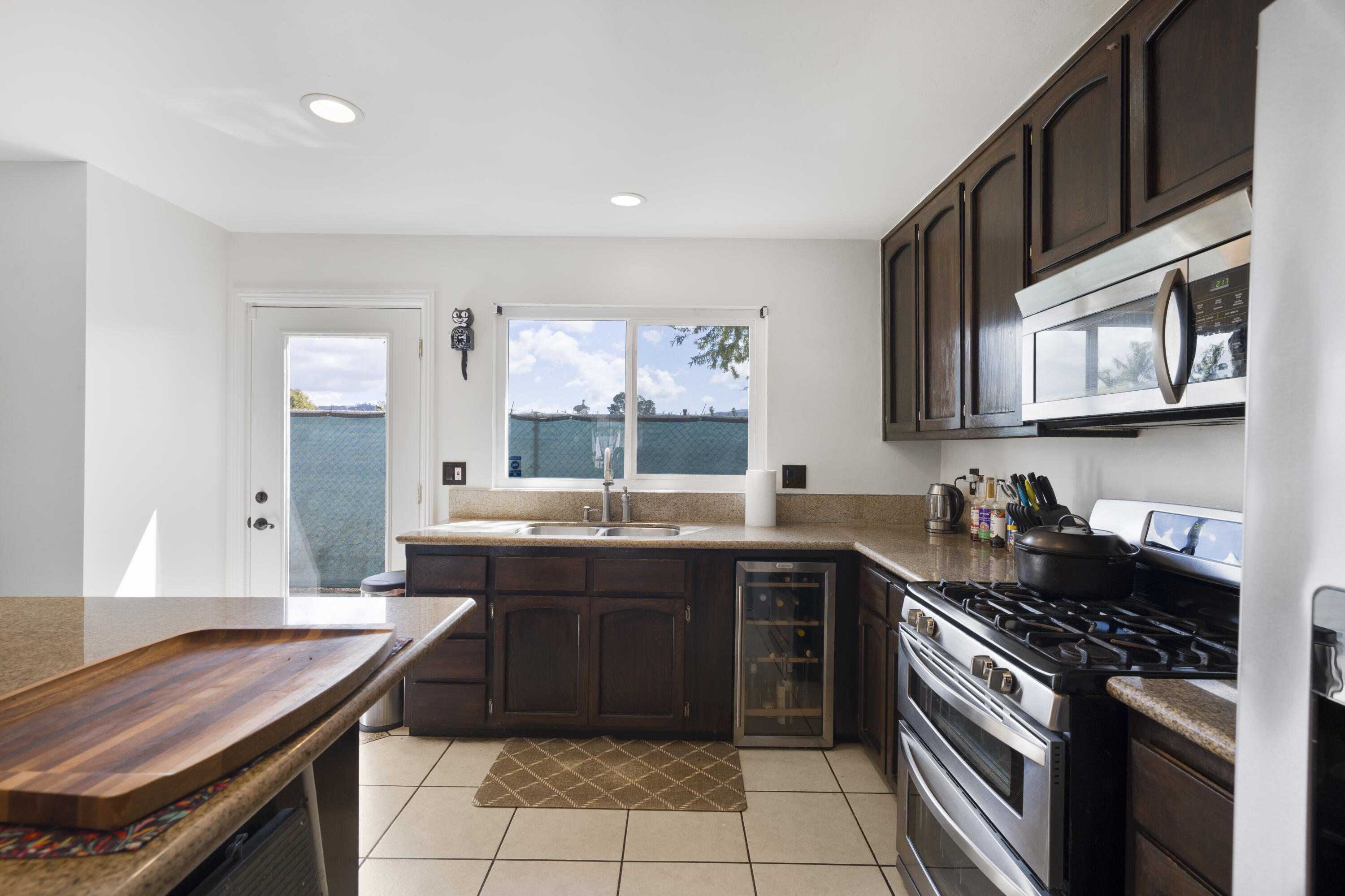 908 Northpoint Place