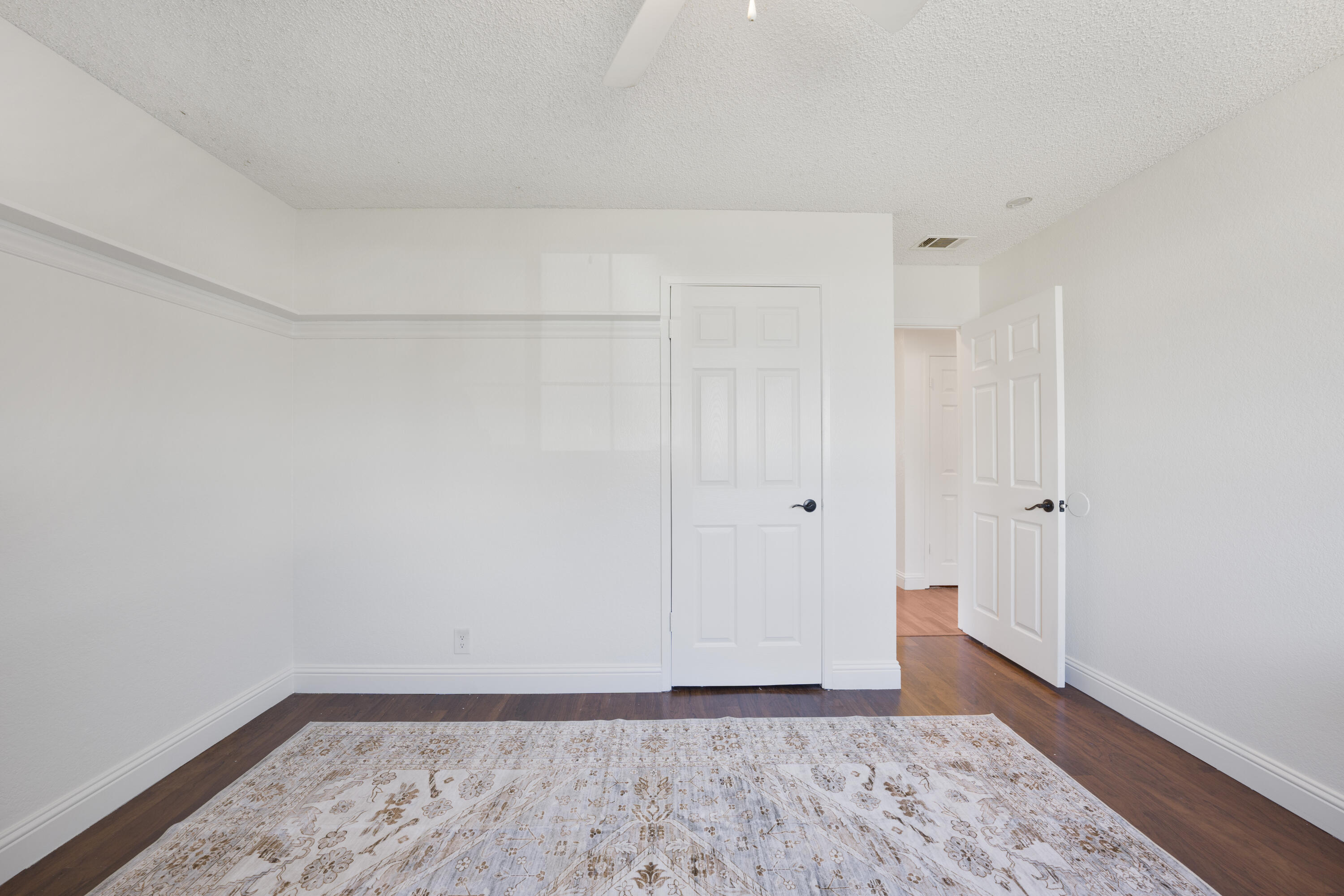 908 Northpoint Place