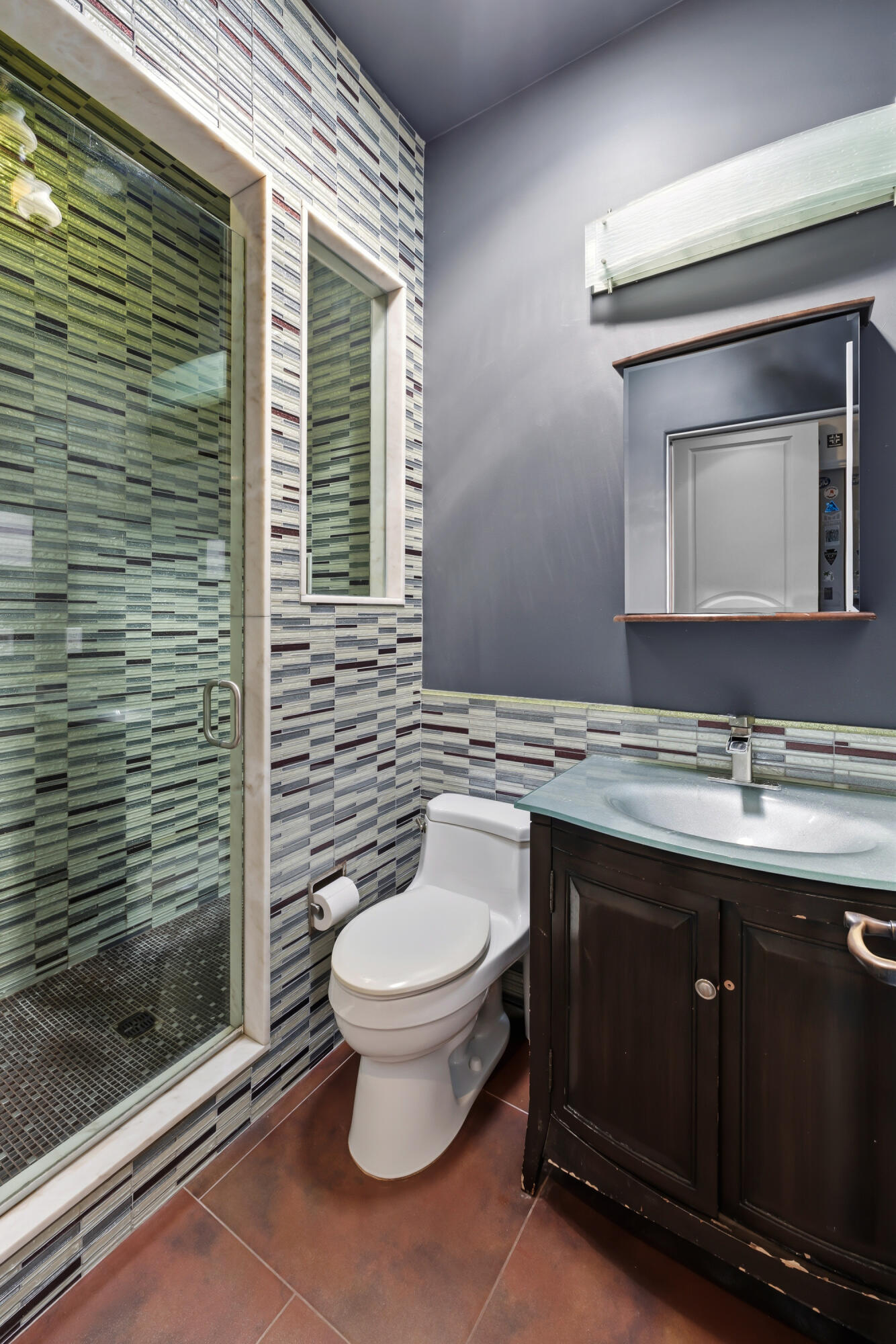 330 E Mountain Drive