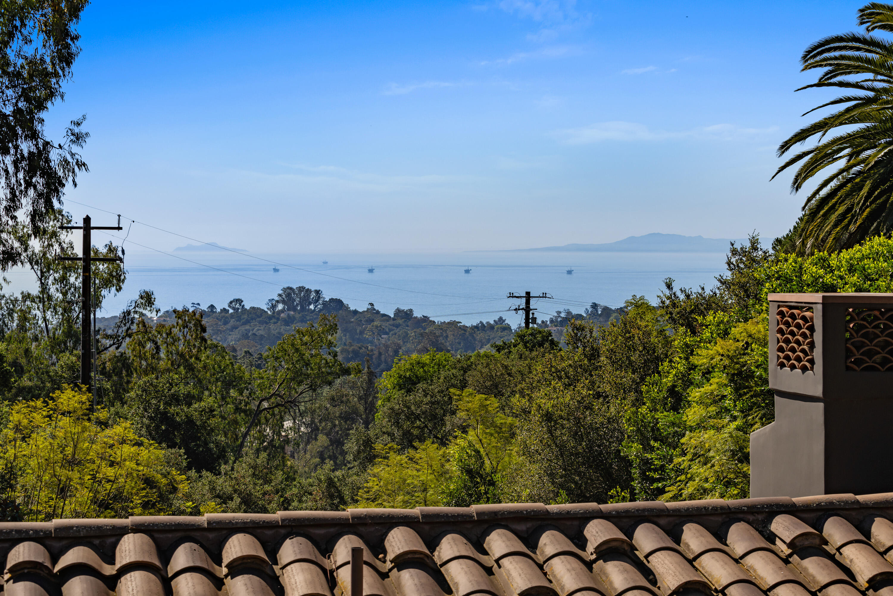 330 E Mountain Drive